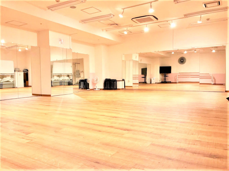 桜木町駅そばのレンタルスペース・貸し会議室「UraraDance 関内店」のイメージ画像