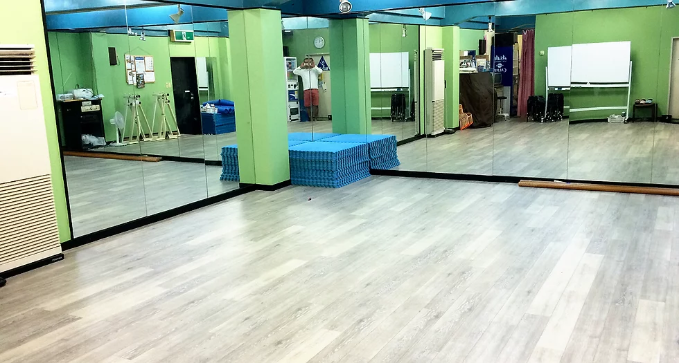 【マインクラブダンススタジオ】目黒区のアットホームのレンタルスペース