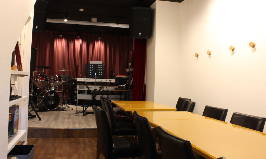 【Mercy Mercy】音響設備、映像設備を備えた豊島区のレンタル・イベントスペース