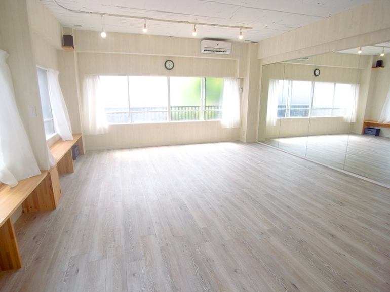 神戸三宮駅そばのレンタルスペース・貸し会議室「KOBE RENT SPACE」のイメージ画像