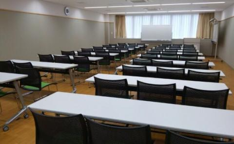 岸和田市社会福祉協議会　福祉総合センター　研修室1