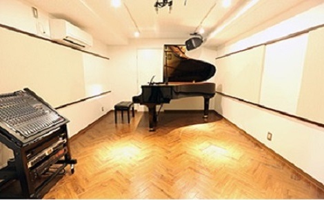 立川市　STUDIO YH　グランドピアノあり　個人練習もOKのイメージ画像