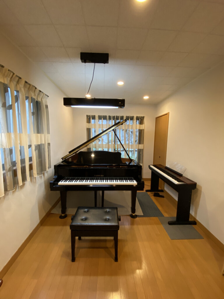 愛媛県 松山市 レンタルピアノ 貸しピアノスペース ミュージックルームミー