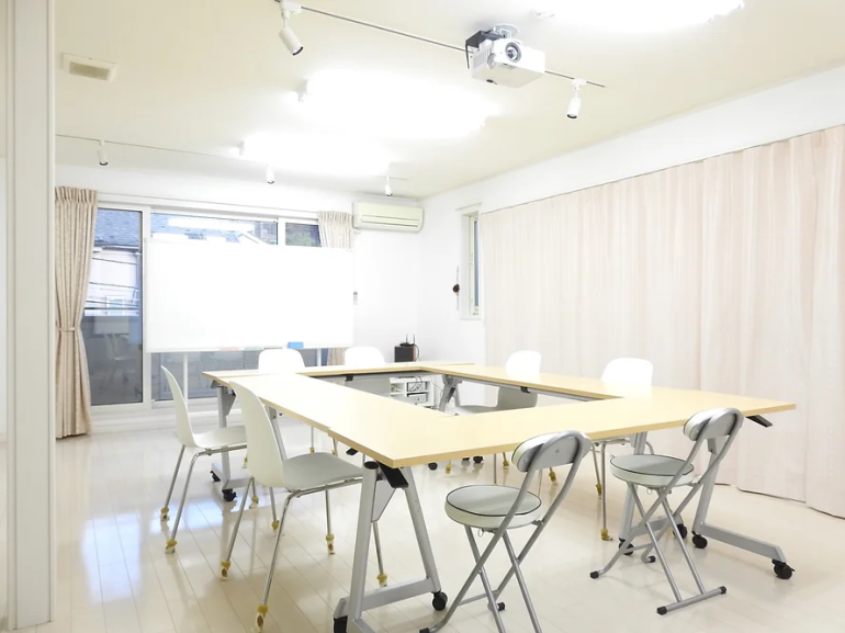 清瀬市付近のレンタルスペース・貸し会議室「ファレ・カナニ」のイメージ画像