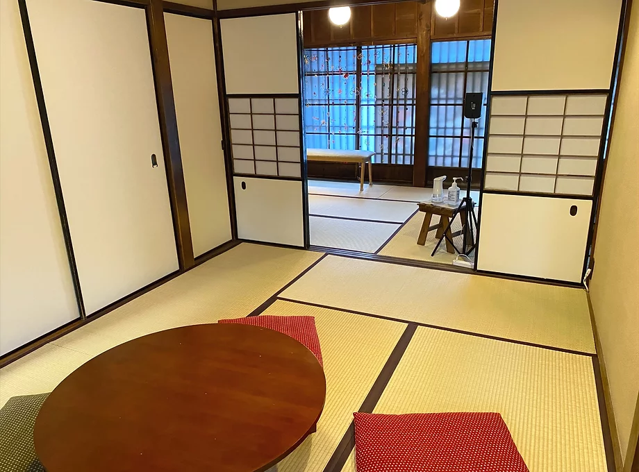 Nigiwai Space 新保屋 金澤町家のレンタルスペース、コワーキングスペース 茶の間