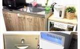 簡易キッチン（お湯出ません）電子レンジ・湯沸かしポット・弱冷蔵庫